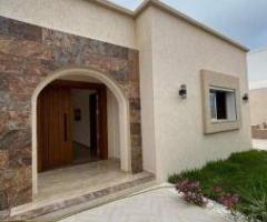 annonce a  vendre une belle villa haut standing à houmet souk Djerba