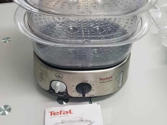 a vendre Cuiseur Vapeur Simply Invents 3 bols Tefal a vendre Cuiseur Vapeur Simply Invents 3 bols Tefal