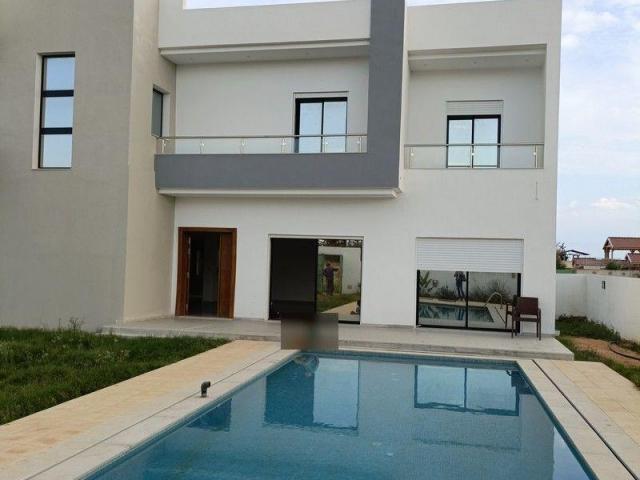 AV villa 1000m avec piscine à hammamet sud AV villa 1000m avec piscine à hammamet sud